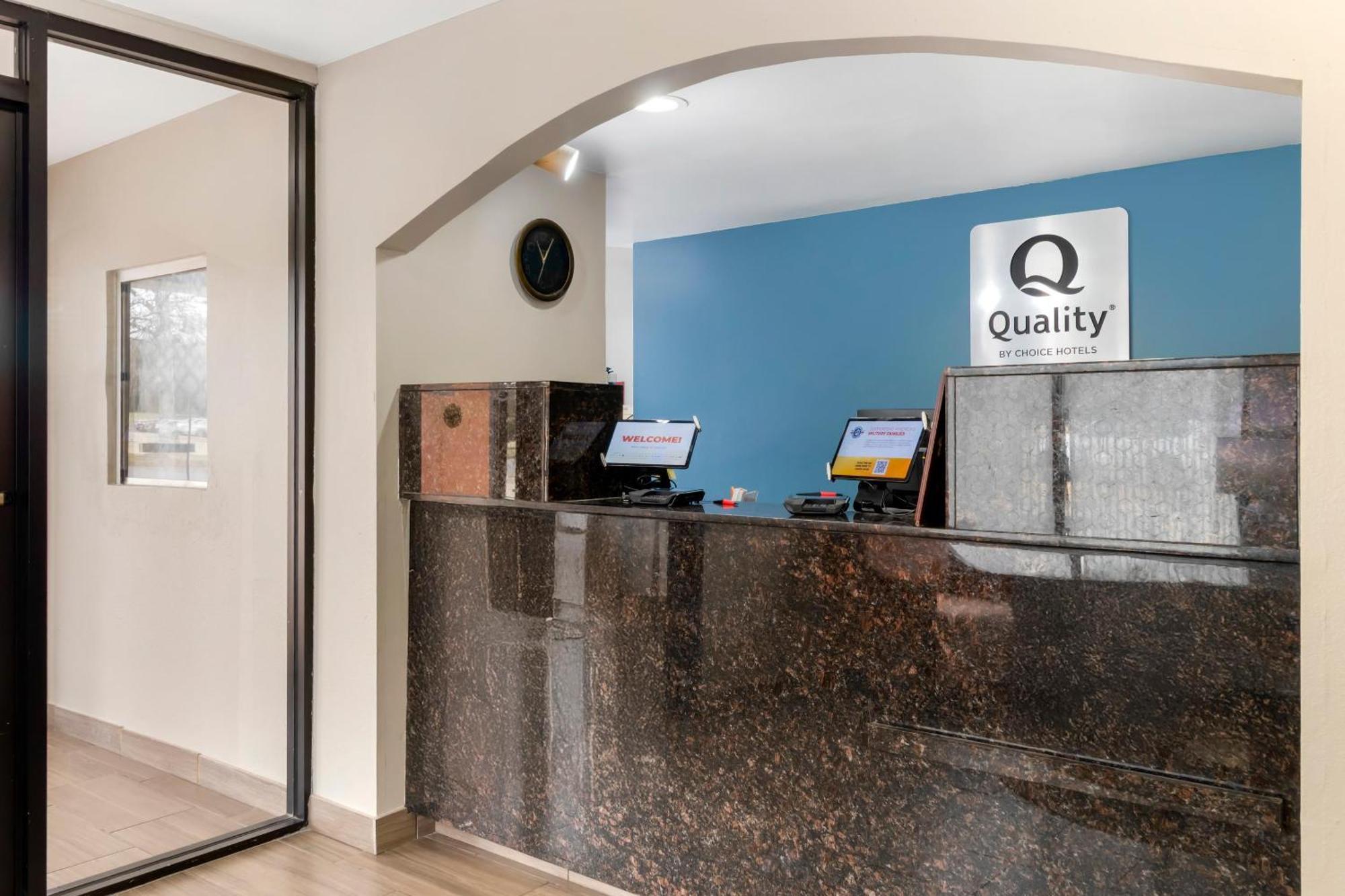 Quality Inn & Suites Decatur Priceville I-65 Dış mekan fotoğraf